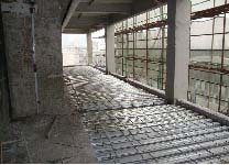 港运大厦改造压型钢板施工